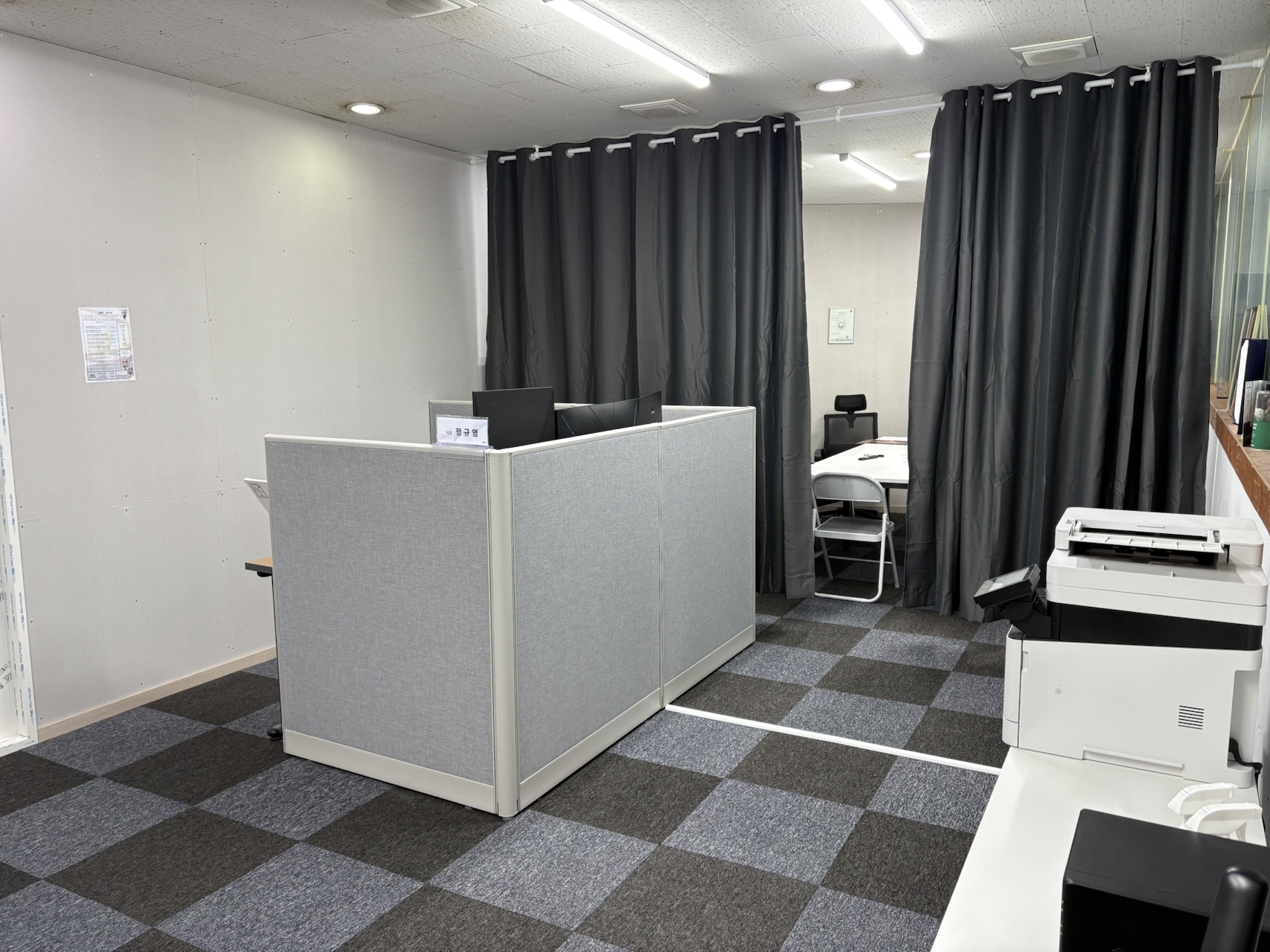 훈달스튜디오 작업공간